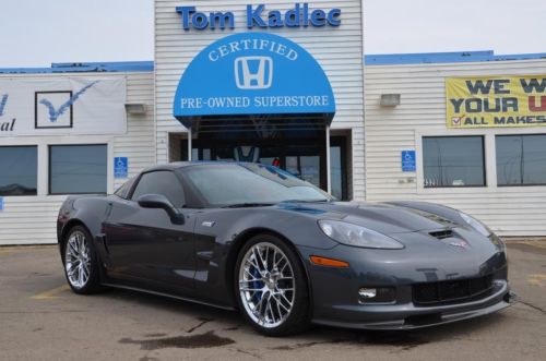 Zr1 manual coupe 6.2l bluetooth cd am/fm stereo w/cd/navigation memory package