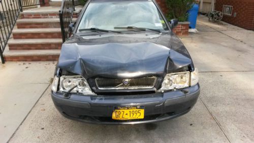 2001 volvo s40 sedan front wheel drive automatic ... heated seats car accident