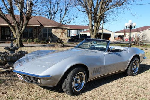 1968 corvette l79 cvt-numbers matching-327-350 hp  4 speed hard top and soft top
