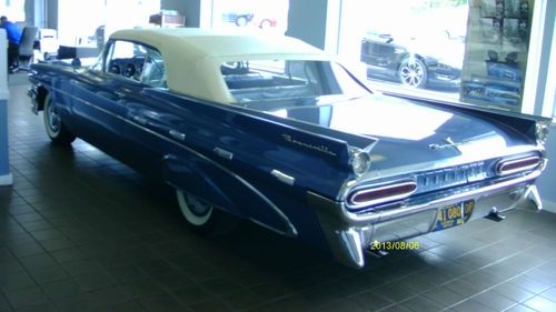 1959 pontiac bonneville custom 6.4l
