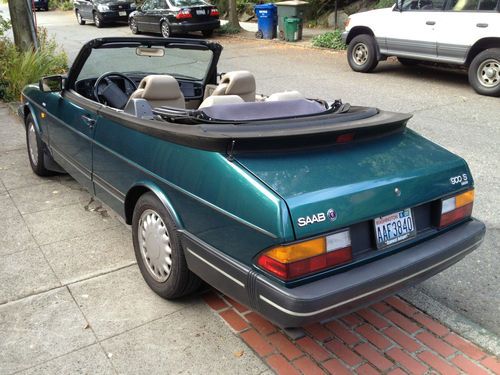 1992 saab 900 s convertible non-turbo, low miles, nice clean car