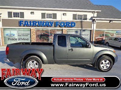 2007 nissan frontier v6..six speed..loaded..rare truck..clean carfax..non-smoker