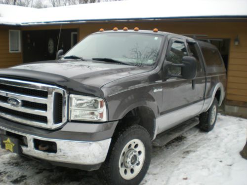 2005 ford f-250 super duty xlt extended cab pickup 4-door 5.4l
