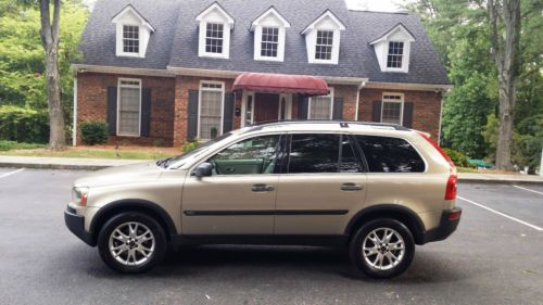 2004 volvo xc90 awd 2.9l, champaign, very clean, 150k, no reserve  not 03 05 06