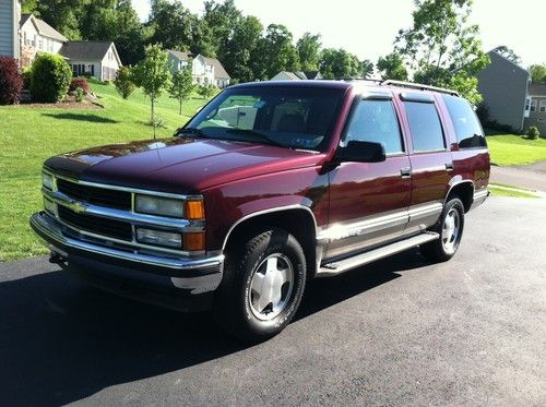 1999 chevy tahoe excellent condition