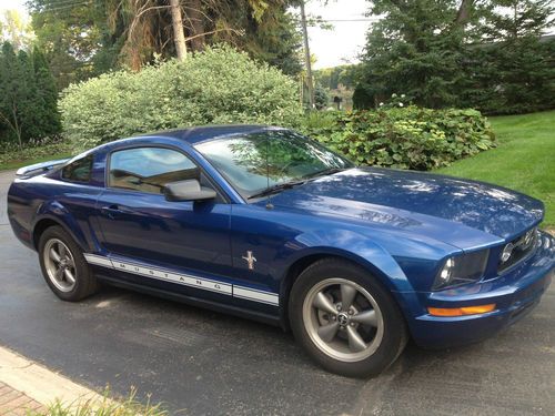 2006 ford mustang base coupe 2-door 4.0l