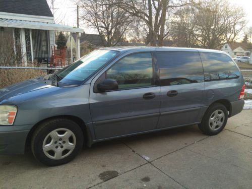 2004 ford freestar low miles