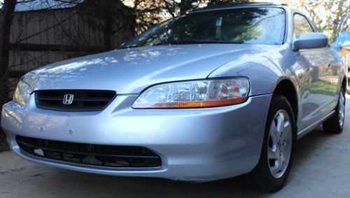 1998 honda accord lx coupe as is runs great new timing belt ac works very clean