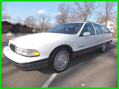 Final year for oldsmobile custom cruiser wagon/ low low mile/clean carfax report