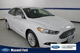 13 fusion hybrid se, heated leather, sync, rev camera, blis, clean 1 owner!