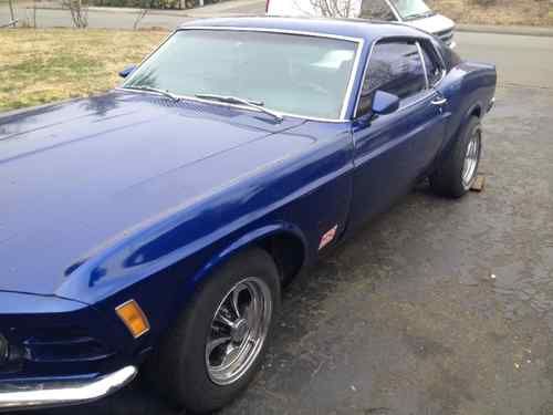 1970 mustang fastback 302.engine factory 3-speed