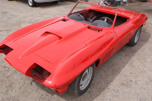 1966 chevrolet corvette convertible-removeable hardtop