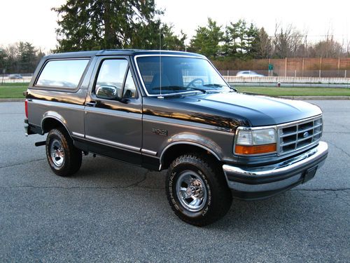 1993 bronco 32k actual miles! one owner! gorgeous! like new! limited slip rear