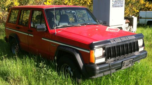 1995 jeep cherokee 4-door 4wd suv