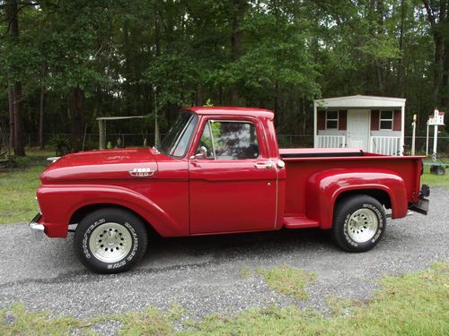 1963 ford f-100 pick up (awesome looking truck)