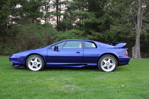 1998 lotus esprit v8 twin turbo, rare azure blue, well maintained with low miles