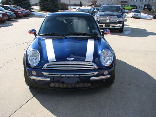 2004 mini cooper new tires window tint well maintained will trade ship &amp; finance