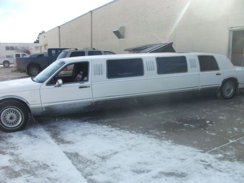 1994 lincoln towncar,springfield 120&#034; stretched limousine low miles
