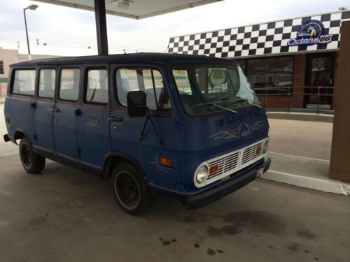1969 chevrolet g20 van sportvan 3.8l scooby doo van 12 window runs and drives!!!