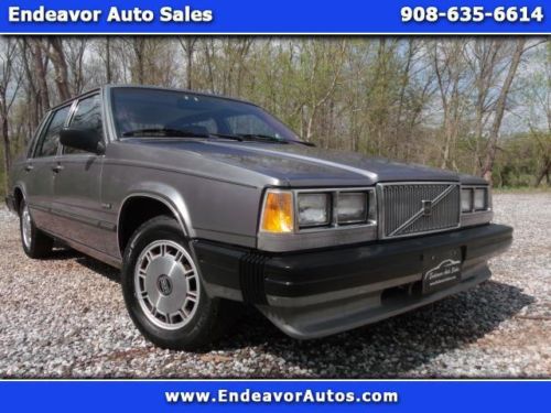 1987 volvo 740, 1 owner, only 71k miles, must see, no reserve!!