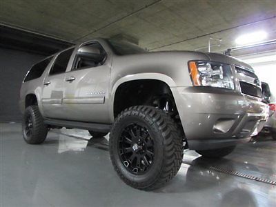 2014 chevrolet suburban lt 4x4 gray leather dual dvd new lift rims and tires