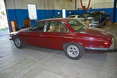 1984 jaguar xj6 base sedan 4-door 4.2l