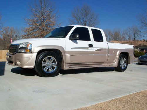 2003 gmc sierra slt 1500 only 57000 miles with heated leather seats