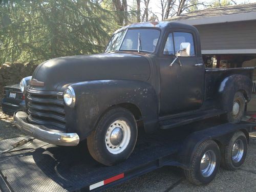 1951 chevy 3100 shortbed pickup truck