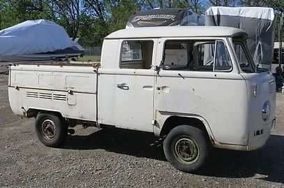 1968 volkswagen doublecab truck...lots of rust! missing everything!