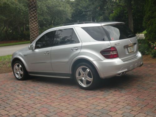2008 mercedes-benz ml63 amg carfax one owner non smoker