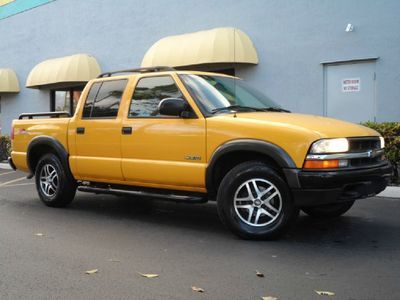 Zr5 ls crew cab 4 x 4 automatic rare yellow clean title