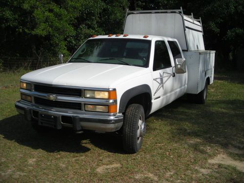 1998 chevrolet 4wd dually diesel crew cab pick-up enclosed 8' bed + crane winch