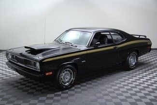 1972 plymouth duster nicest on the planet! 440 4 speed pistol grip show winner!!