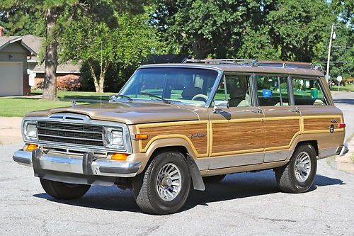 Jeep grand wagoneer 1989 87k original miles beautiful classic truck gold woody