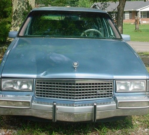 Cadillac deville 1989