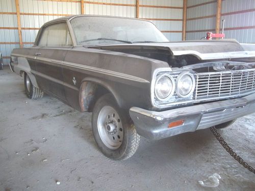 1964-chevy-impala-ss-body-409 ss badges-all trim-straight chassis-weld wheels