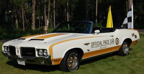 1972 hurst/olds w-45 pace car convertible