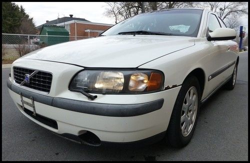 2002 volvo s60 2.4 a sr sedan looks and drives nice cheap exc mpg no reserve
