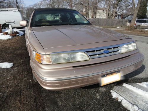 Ford crown victoria  lx roadster top clean no res