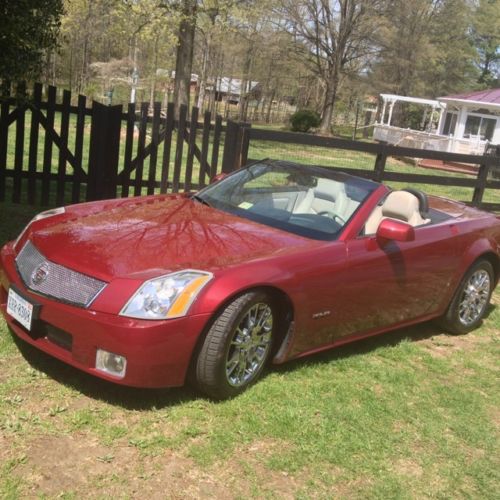 2006 cadillac xrt mint with extras