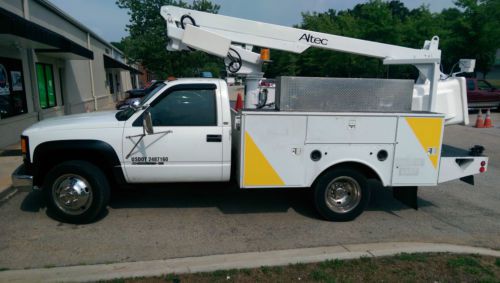 98 chevrolet 3500 hd bucket truck 35 feet  ***for sale or trade***