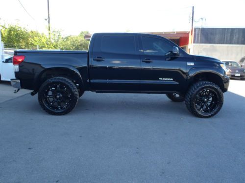 2013 tundra crewmax 5.7 lifted 24&#034; wheels 38&#034; tires  4x4