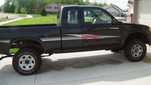 1995 toyota tacoma dlx extended cab pickup 2-door 2.7l