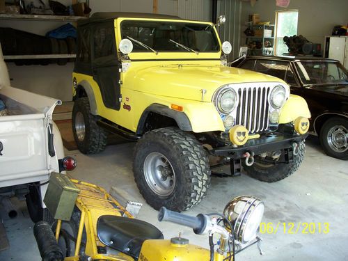 1976 jeep cj5 cj-5 $30k frame off restoration steel body - 20kmi low reserve !