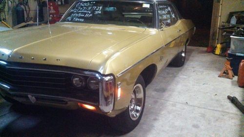 1969 chevy 2 door impala v8 clean new paint