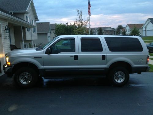 2004 ford excursion xlt