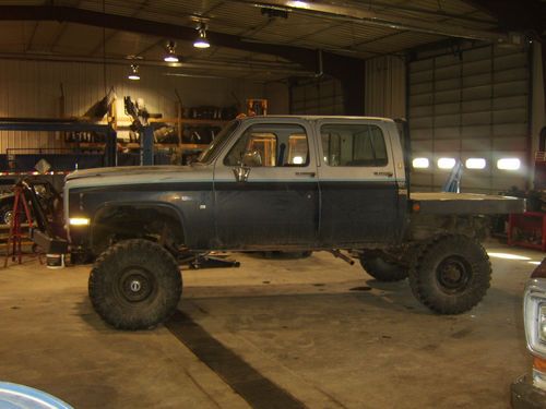 Lifted 1984 chevy crew cab 4x4