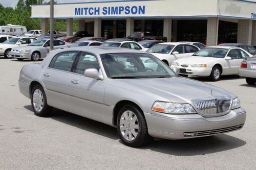 2003 lincoln town car cartier series sunroof only 66k miles