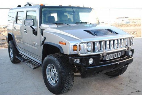 2003 hummer h2  4wd salvage repairable rebuilder will not last runs!!!