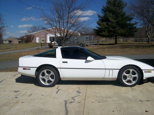 1989 corvette z51.l98  limited